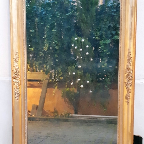 Specchiera antica in legno dorato